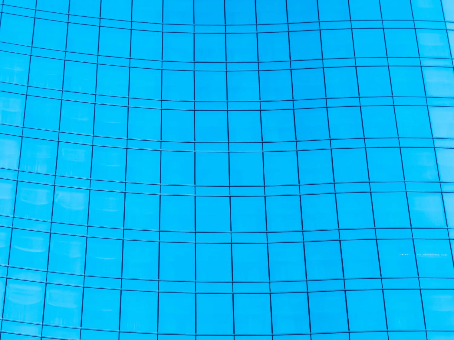 Motori resistenti ed affidabili per sistemi di copertura per piscine e vasche idromassaggio